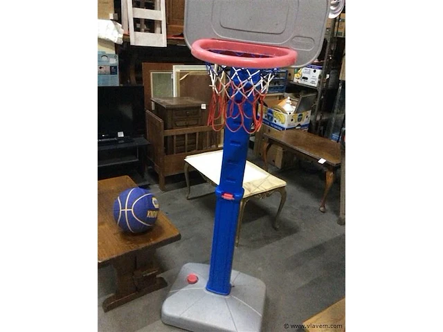 Basketbalring + -bal - afbeelding 1 van  2