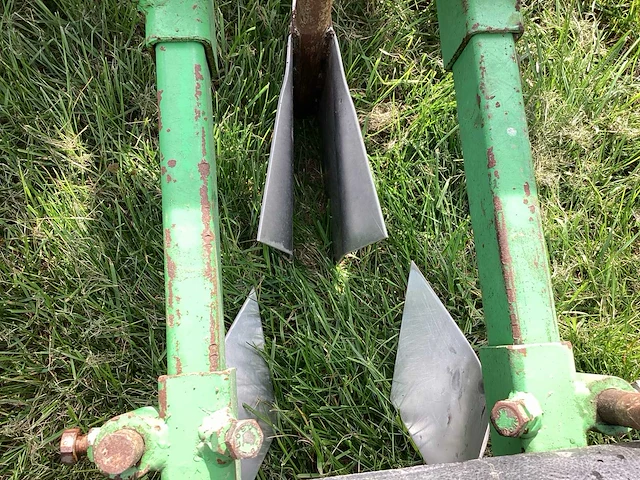 Basrijs plantmachine - afbeelding 8 van  17