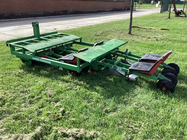 Basrijs plantmachine - afbeelding 11 van  17