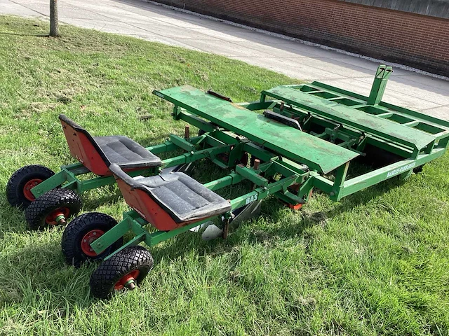 Basrijs plantmachine - afbeelding 14 van  17