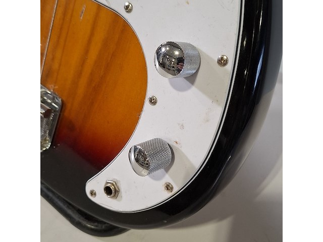 Bassgitaar, rockjam - afbeelding 4 van  8