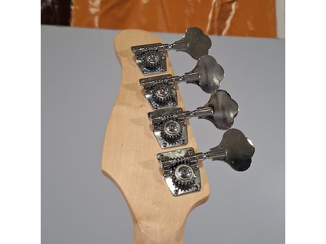 Bassgitaar, rockjam - afbeelding 8 van  8