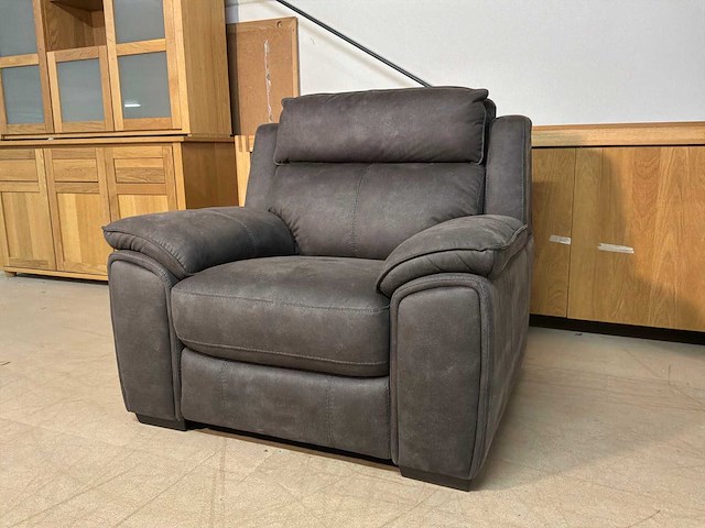 Bastiano fauteuil - afbeelding 1 van  9
