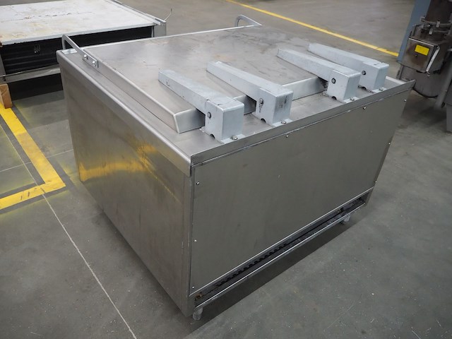 Bastra - afbeelding 6 van  12