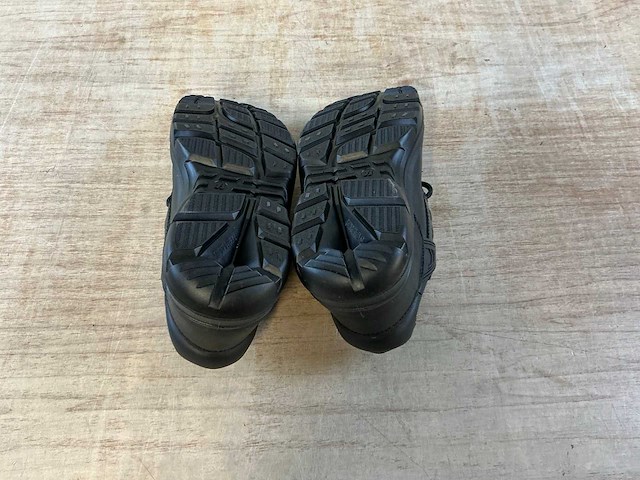 Bata enduro act213 veiligheidsschoenen - maat 38,37 (3x) - afbeelding 15 van  23