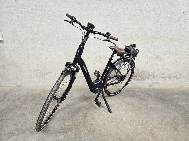 Batavus - finez - elektrische fiets 2321 - afbeelding 4 van  10