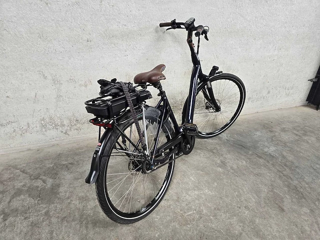 Batavus - finez - elektrische fiets 2321 - afbeelding 8 van  10