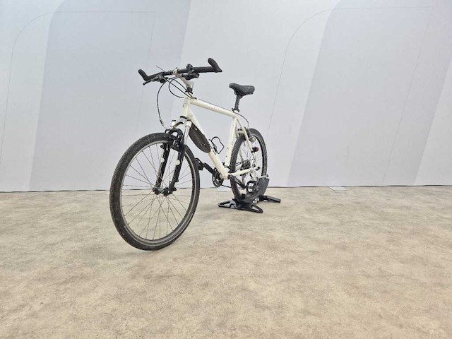 Batavus - mountainbike - patrouillefiets - mountainbike - afbeelding 2 van  7