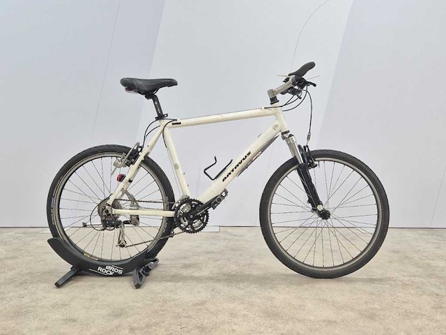 Batavus - mountainbike - patrouillefiets - mountainbike - afbeelding 4 van  7