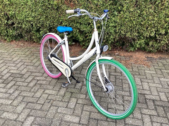 Batavus diva kinderfiets - afbeelding 1 van  15