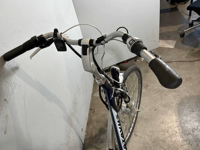 Batavus e-liner 7 elektrische fiets - afbeelding 9 van  10