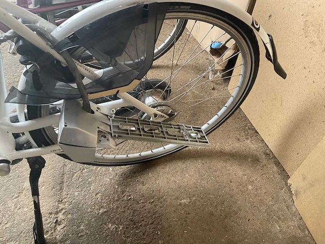 Batavus elektrische fiets (2x) - afbeelding 2 van  11