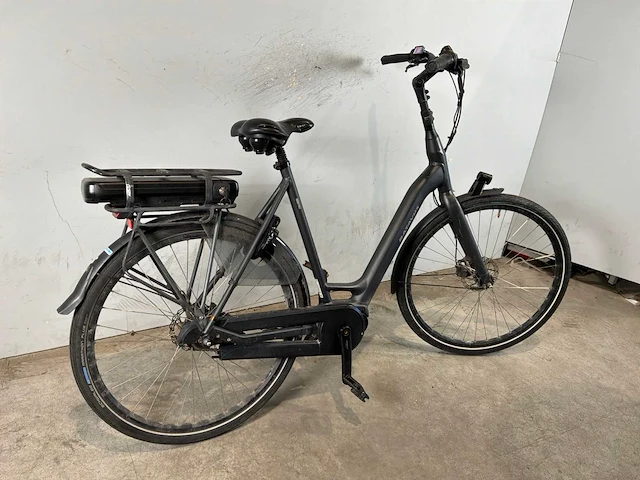 Batavus finez elektrische damesfiets - afbeelding 2 van  8