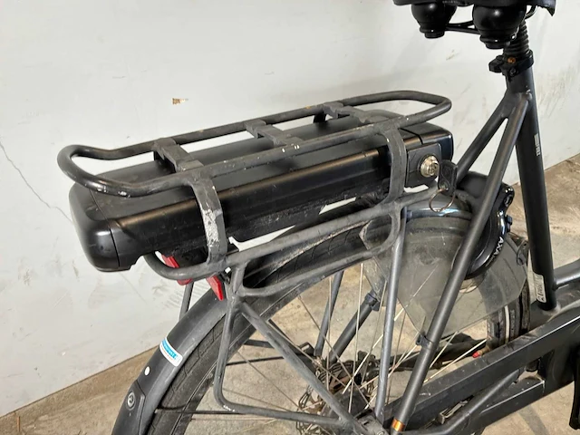 Batavus finez elektrische damesfiets - afbeelding 7 van  8