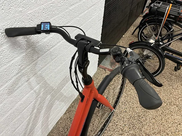 Batavus fonk elektrische damesfiets - 57 cm. - afbeelding 8 van  11