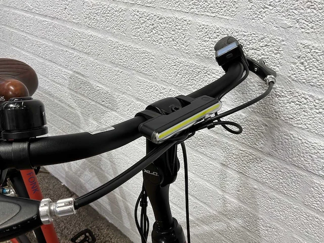 Batavus fonk elektrische damesfiets - 57 cm. - afbeelding 9 van  11