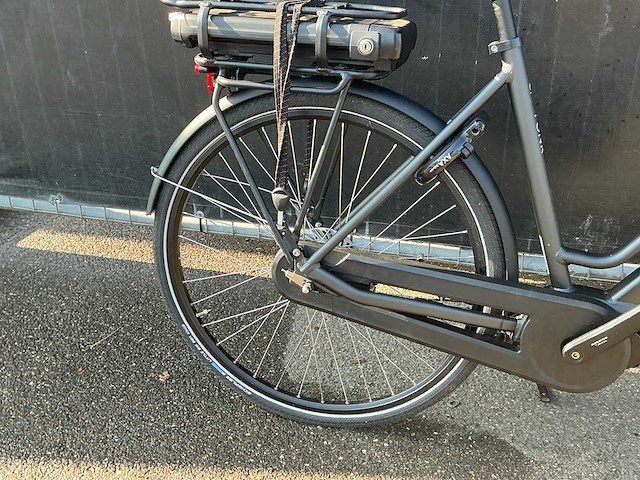 Batavus fonk elektrische damesfiets - afbeelding 3 van  9
