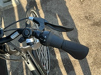 Batavus fonk elektrische damesfiets - afbeelding 8 van  9