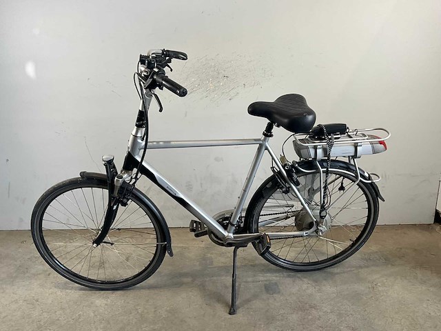 Batavus fuze elektrische fiets - afbeelding 2 van  6