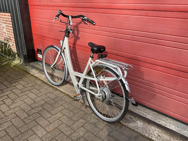 Batavus mambo easy elektrische fiets - afbeelding 3 van  8
