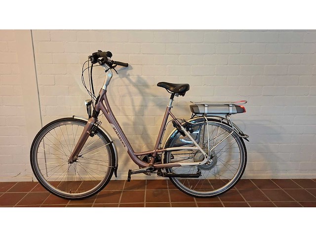 Batavus mont blanc easy elektrische damesfiets - afbeelding 1 van  7
