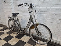 Batavus padova easy royal elektrische damesfiets - afbeelding 7 van  9