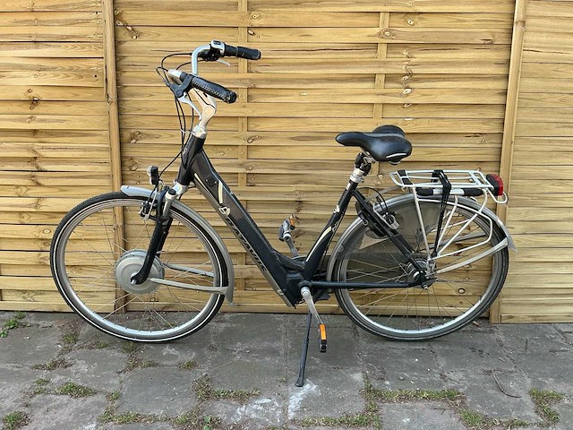 Batavus sr 6 elektrische damesfiets - afbeelding 1 van  8