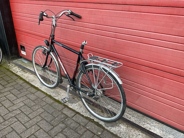 Batavus staccato fiets - afbeelding 1 van  5