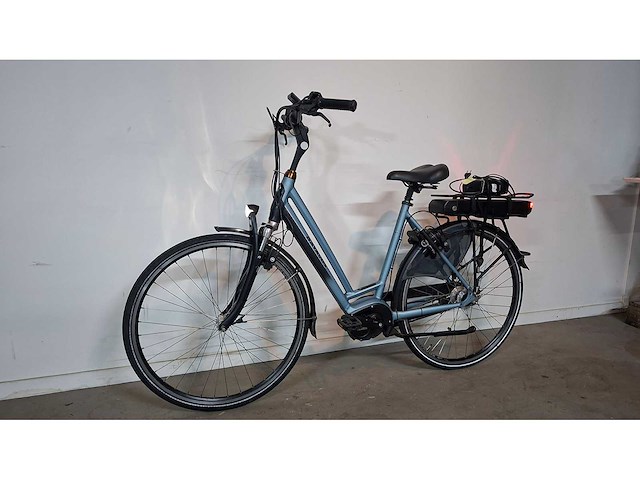 Batavus stream elektrische damesfiets fiets yamaha middenmotor - afbeelding 2 van  7