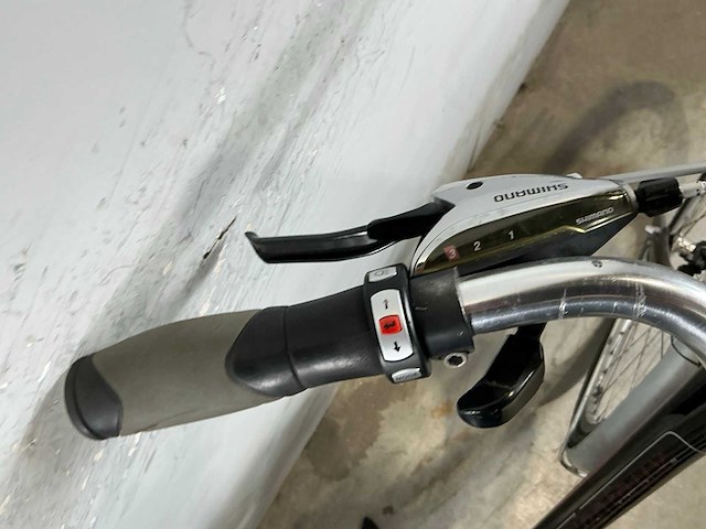 Batavus ventoux elektrische damesfiets - afbeelding 8 van  10