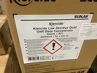 Batch ecolab klercide/klerwipe steriele doekjes, spuitfles en navulling - afbeelding 4 van  13
