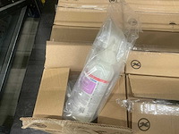 Batch ecolab klercide/klerwipe steriele doekjes, spuitfles en navulling - afbeelding 12 van  13