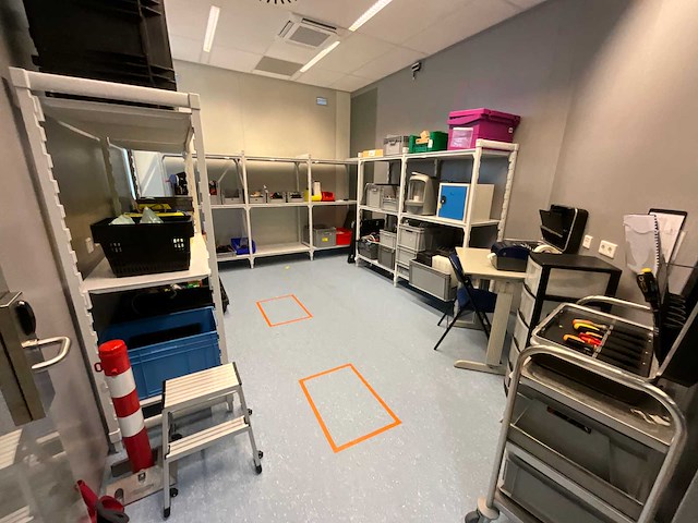 Batch kantoorbenodigdheden - afbeelding 1 van  22