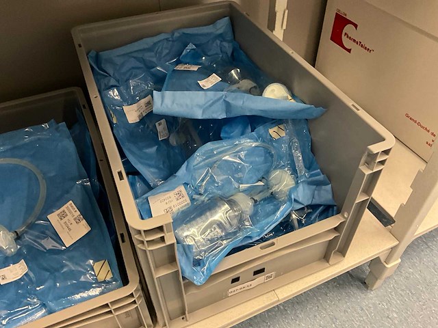 Batch laboratoriumapparatuur - afbeelding 8 van  66