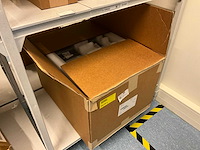 Batch laboratoriumapparatuur - afbeelding 24 van  66