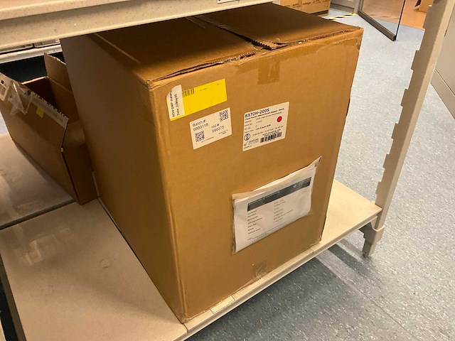 Batch laboratoriumapparatuur - afbeelding 32 van  66