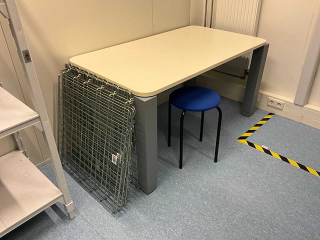 Batch laboratoriumapparatuur - afbeelding 60 van  66