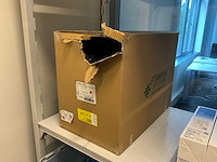 Batch laboratoriumapparatuur - afbeelding 56 van  66