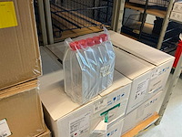 Batch laboratoriumbenodigdheden en planken - afbeelding 7 van  67