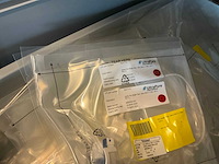 Batch laboratoriumbenodigdheden en planken - afbeelding 25 van  93