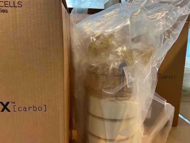 Batch laboratoriumbenodigdheden en planken - afbeelding 34 van  93