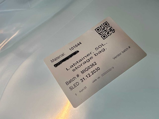 Batch laboratoriumbenodigdheden en planken - afbeelding 31 van  93