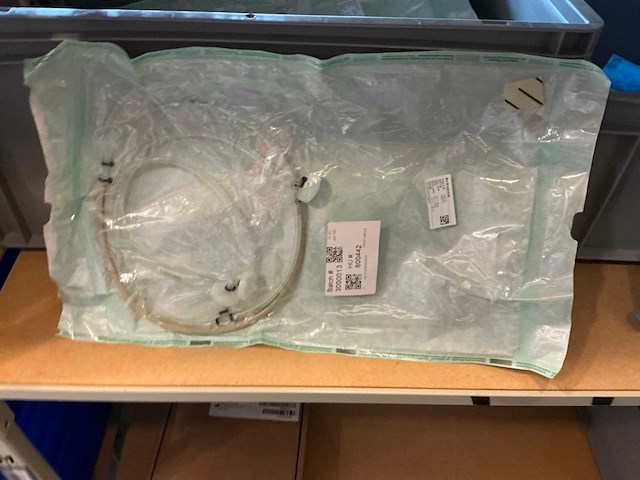 Batch laboratoriumbenodigdheden en planken - afbeelding 50 van  93