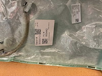 Batch laboratoriumbenodigdheden en planken - afbeelding 51 van  93