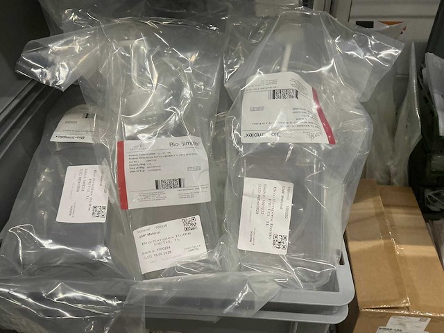 Batch laboratoriumbenodigdheden - afbeelding 7 van  12