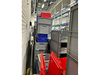 Batch plastic kratten - afbeelding 4 van  10