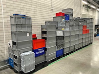 Batch plastic kratten - afbeelding 1 van  10