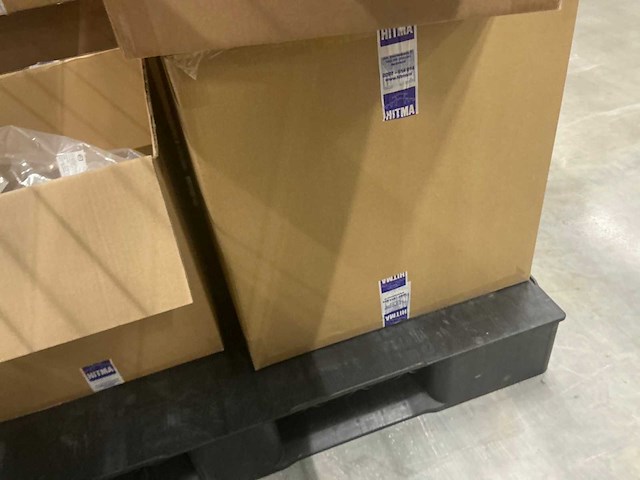Batch van onderdelen voor de montage van de mediaflessen - afbeelding 2 van  10