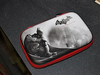 Batman opberg case emet inhoud in ds w - afbeelding 1 van  5