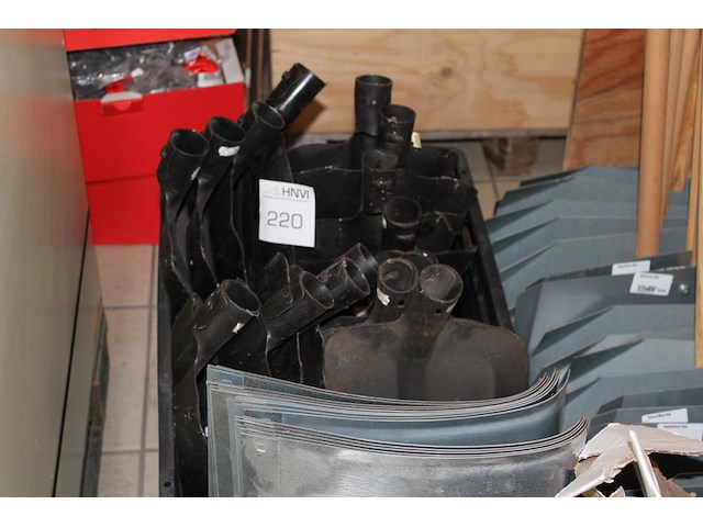 Batsen (zonder steel) in doos. 22 stuks. - afbeelding 1 van  2